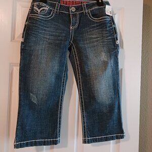 NWT - Hydraulic Distressed JuniorJean Capri